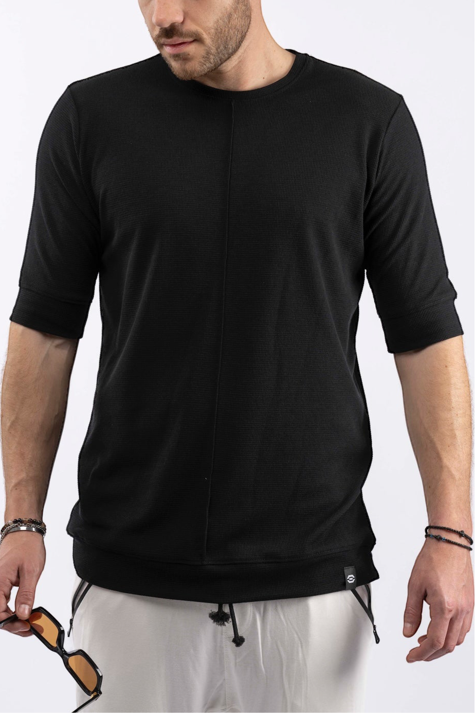 Κοντομάνικη μπλούζα με μανίκι αγκώνα - Short sleeve t-shirt
